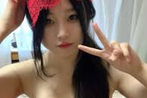 不到48小时接连3大瓜隐婚登记、带女儿偷腥网友：内娱又乱了