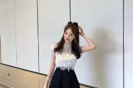 网红桐桐就酱突然停播圈内互撕爆猛料网友直呼这下真要凉了