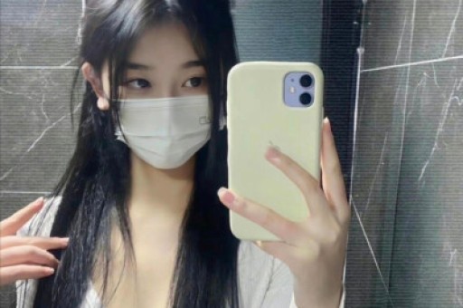 TES上单曝光kanavi黑历史！训练赛中途去吃外卖9位选手等他吃饭