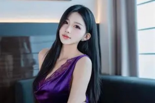 张馨予的军官老公何捷在广州大学被偶遇他现实中真人太帅了